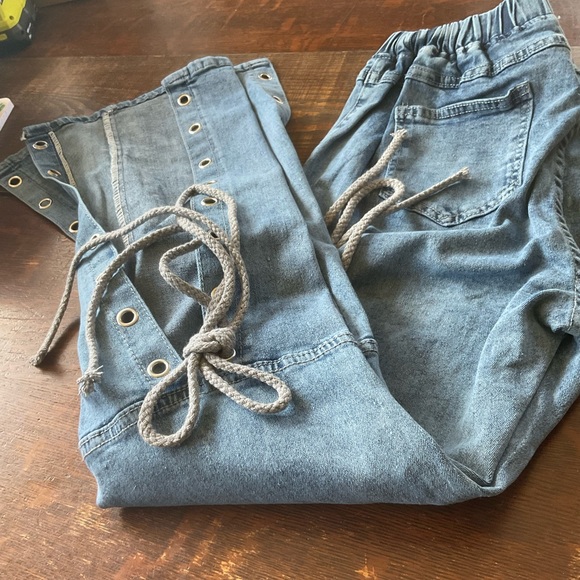 Blue Jean legging type pants SIZE XL.. - Picture 15 of 16